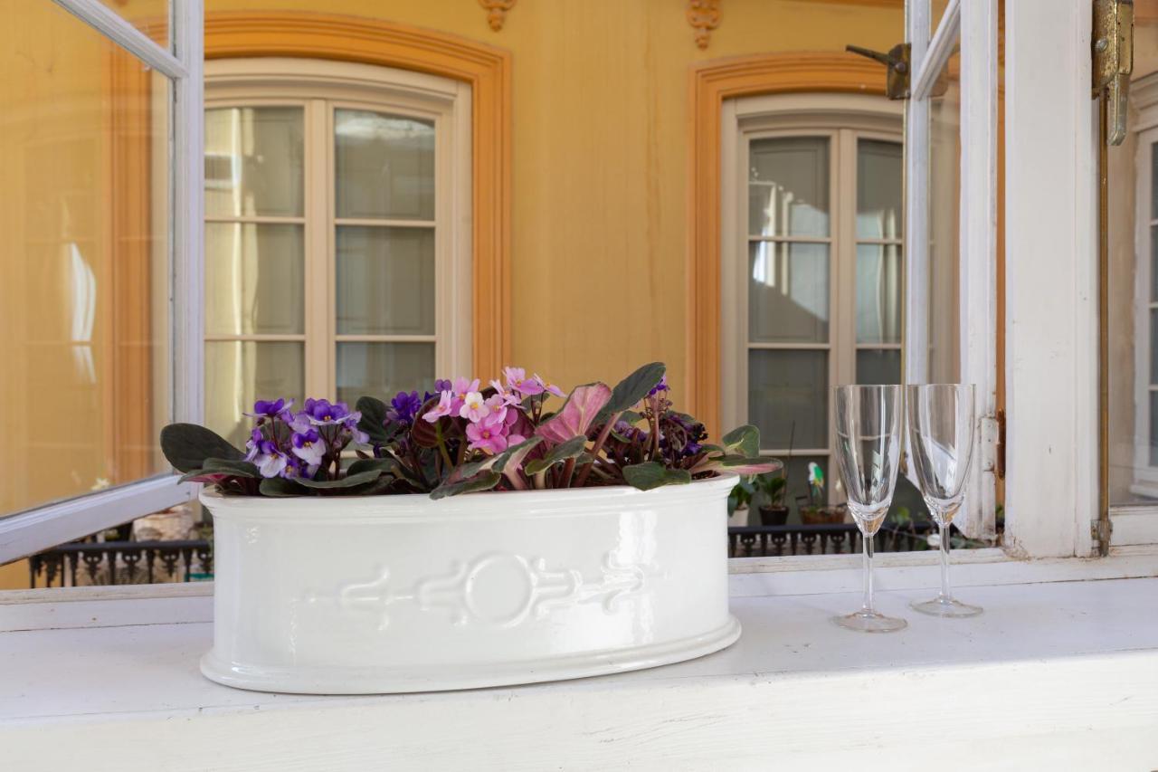 Puerta De Larios: Central Three-Bedroom Apartment With Balconies And Patio Málaga Buitenkant foto