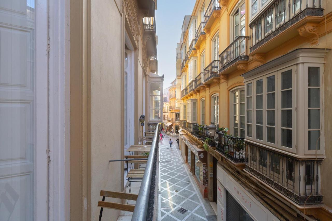 Puerta De Larios: Central Three-Bedroom Apartment With Balconies And Patio Málaga Buitenkant foto